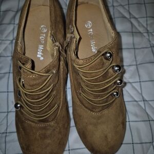 Top Moda Women's Brown Shoes NWOT